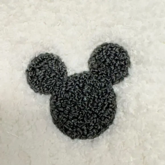 Disney Collection by Barefoot Dreams CozyChic Mickey Mouse Scarf Cream - Picture 3 of 8